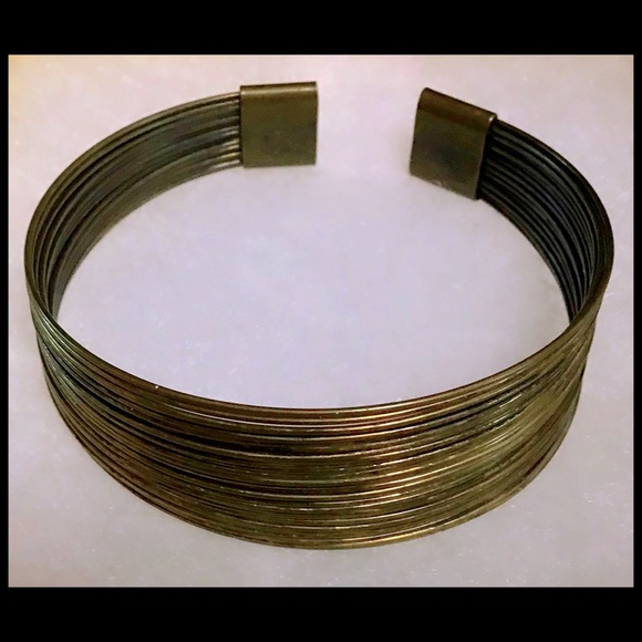 5” Adjustable Gold Wire Cuff Bracelet - Picture 4 of 7